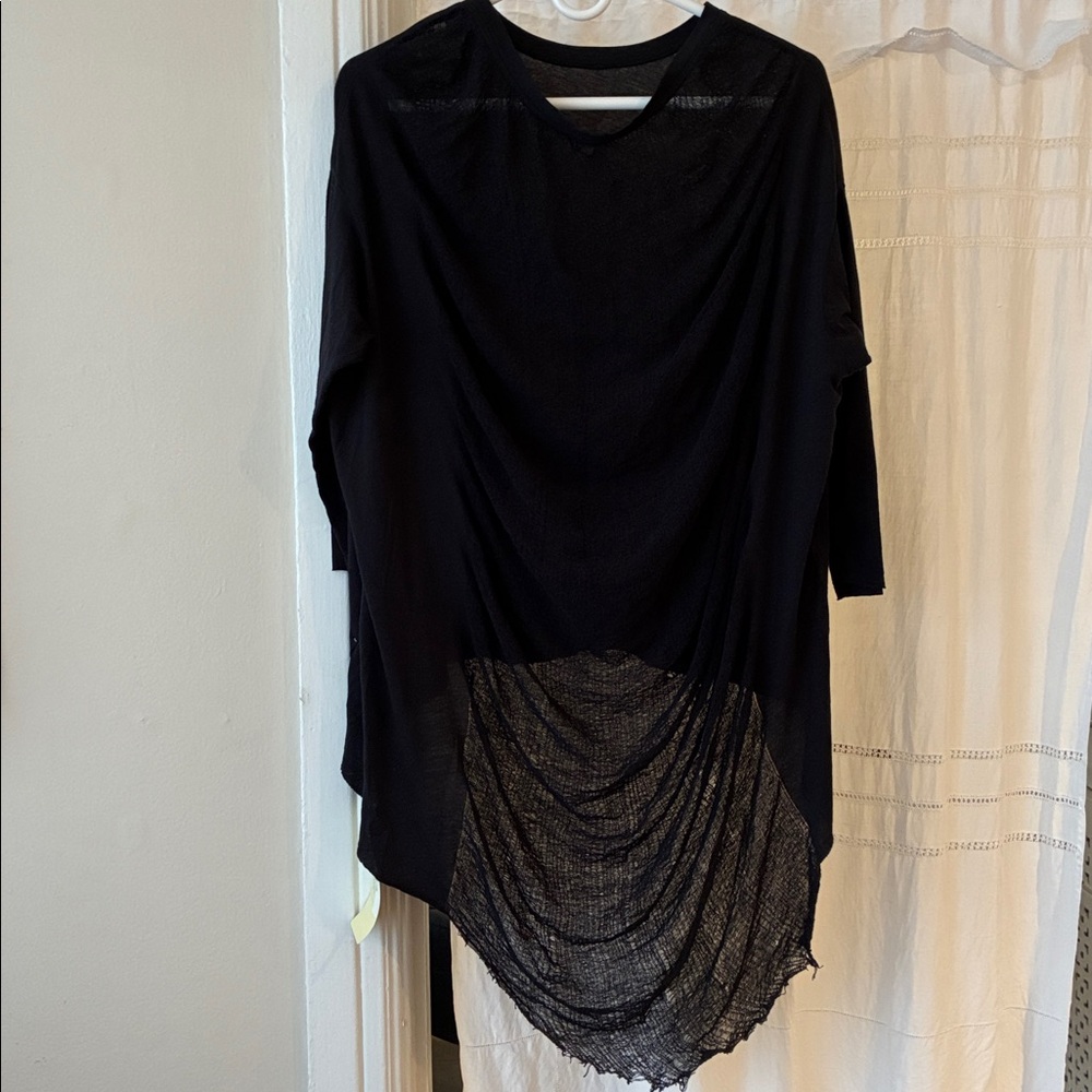 NWT Raquel Allegra Black Shredded High Low Shirt Medium ** Read description **